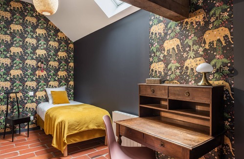 Foecy Cottage | Gite for 2 to 7 people in the heart of the village
