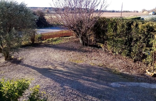 Sablet Appartement | Gîte pour 4 personnes adultes et 1 enfant -3ans à l'entrée de Sablet