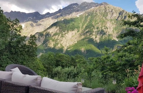 Saint-Firmin Cottage | GITE POUR 9 PERSONNES DANS UN ECRIN DE REVE