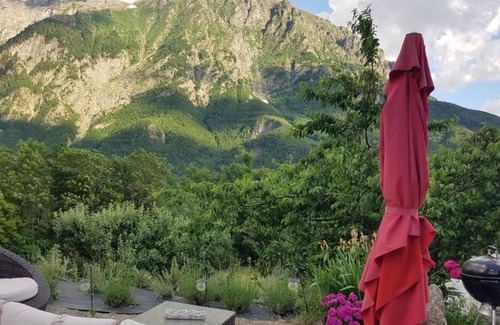 Saint-Firmin Cottage | GITE POUR 9 PERSONNES DANS UN ECRIN DE REVE