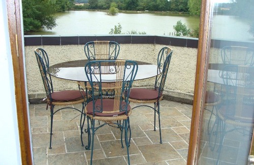 Courtenay Cottage | Gîte anniversaires et fêtes à 1 heures de Paris 31 couchages+salle 70 personnes