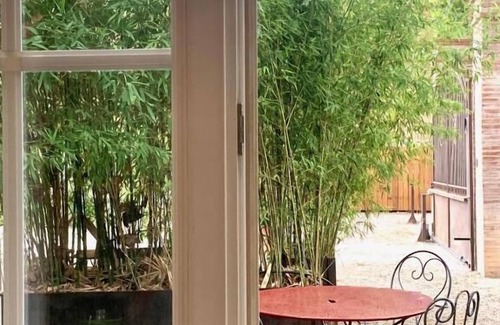 Saint-Genis Cottage | Gîte Massane piscine partagée & terrasse privée