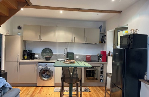 Saint-Sulpice-d'Excideuil Maison | Gite with swimming pool in an old farmhouse. Pets welcome!