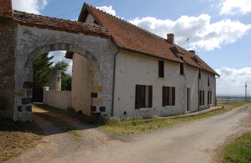 Sainte-Gemme-en-Sancerrois Cottage | ---- Gîte des Moineaux au milieu des vignes (Bienvenue aux Animaux de compagnie)