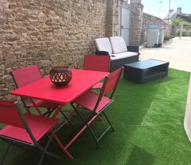 Ploumagoar Appartement | Gite Gambetta magnifique studio cozy