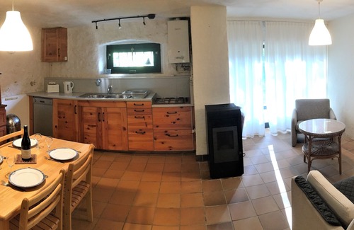 Lafarre Maison | Gite Glycine ***, au Domaine de Clarat