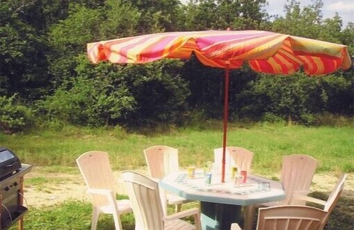 Lauzerte Cottage | Gite confortable plein de charme calme dans la nature avec le chant des cigales