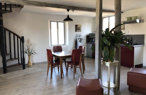 Bergicourt Cottage | Gîte au cœur d’une vallée avec terrasse à 20 minutes d’Amiens