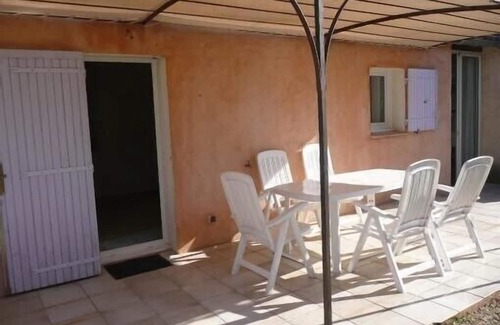 Gargas Maison | GITE coeur du parc naturel du LUBERON piscine
