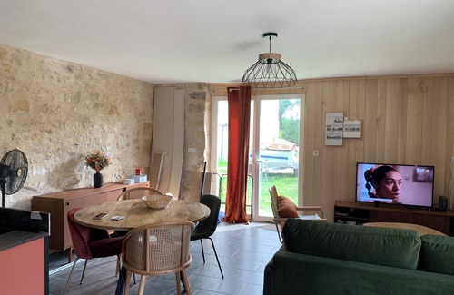 Gourdon Maison | Gite Causse 3* indépendant 4-6 personnes avec piscine privative