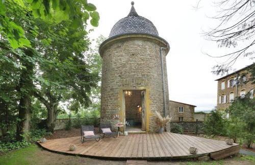 Lay Lit Et Petit-Déjeuner | Gite insolite Domaine ForRest Loire