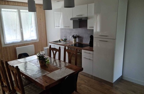 Thorigny Maison | Gite L'instant T avec SPA PRIVATIF
