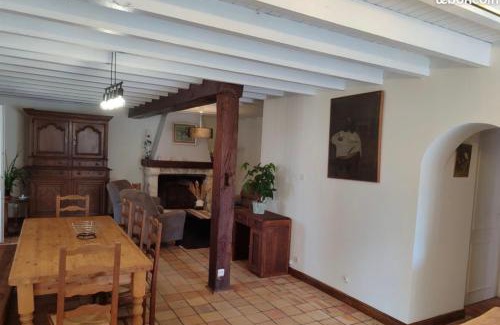 Vanxains Maison | Gite la Chambre à Blé Dordogne
