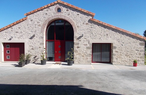 Cirieres Maison | Gite La Grange Du Val, une grange rénovée depuis 2016
