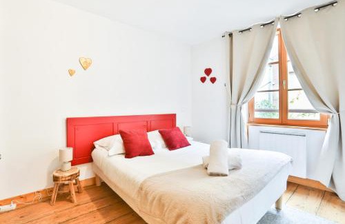 Kaysersberg-Vignoble Appartement | Gite "La Maison Jaune" à Kaysersberg avec garage