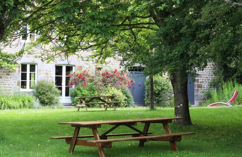 Les Monts-d'Andaine Cottage | Gite La Sauvagère, 5 bedrooms, 10 persons