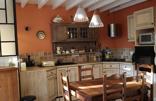 Saint-Franchy Maison | Gite La Tanière d'Ysengrin une maison cosy au coeur d'un village de Bourgogne