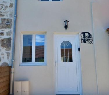 Champs Maison | Gite la Tourterelle en Auvergne