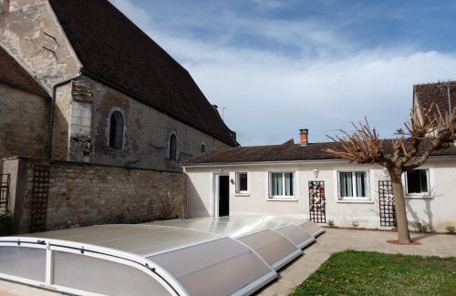 Accolay Maison | Gite le mûrier blanc