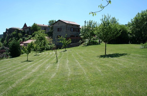 Chanteuges Maison | Gîte le Pigeonnier des Lilas dans les gorges de l'Allier