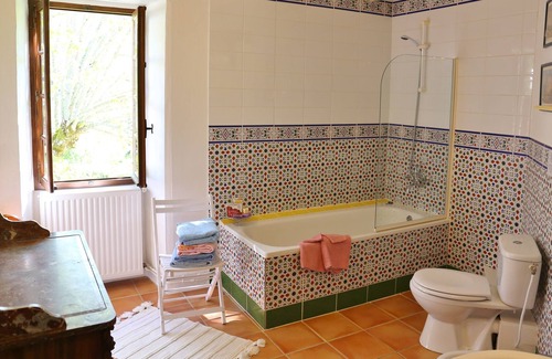 Cezac Autre | Maison indépendante 18ème en pierres, piscine, sur une réserve naturelle de 15ha
