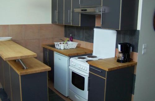 Grisolles Maison | Gite le sorgho