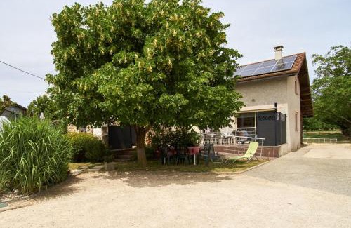 Saint-Hilaire-du-Rosier Appartement | Gite Les Galets Chantants Saint hilaire du rosier