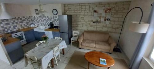 Les Ulmes Appartement | Gite Les Laurielles