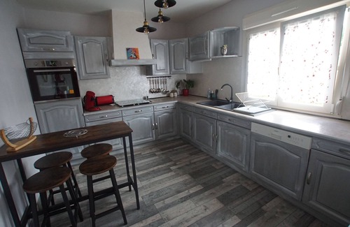 Saint-Nabord Maison | Gite Les Myrtilles quartier calme proche ville