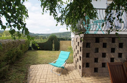 Saint-Nabord Maison | Gite Les Myrtilles quartier calme proche ville