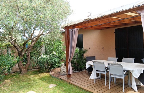 Gratentour Maison | GITE LES TOURNESOLS 31 Maison ,Jardin, parking , climatisée, Netflix ,