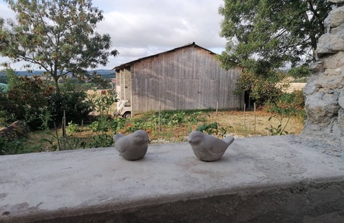 Souternon Cottage | Gîte 'Lieu De Stages' avec Vue sur la Montagne, Terrasse et Jardin Partagés