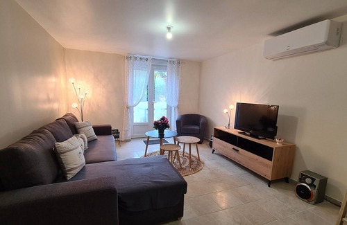 Lye Autre | Gite Lye, 5 bedrooms, 11 persons