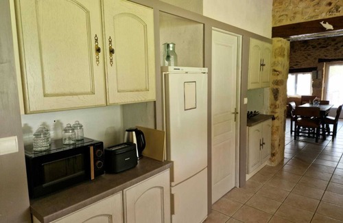 Montagnac-sur-Lede Maison | Le Gîte M, jolie petite maison en pierre de 75 m2. (4/6 p)