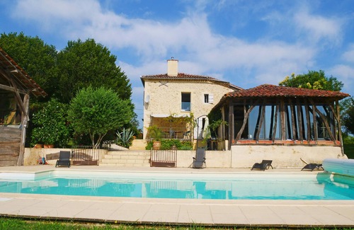 Espas Maison | Gîte n° 2 - 4 personnes 15 mn de Vic Fezensac, 20 de Nogaro et 10 mn d'Eauze