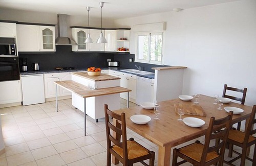 Le Montat Maison | GITE PROCHE CAHORS AVEC PISCINE PRIVEE ET CHAUFFÉE