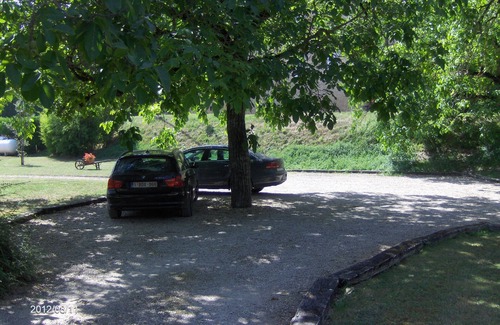 Daglan Cottage | Gite proche Sarlat - grande piscine 14/7m et son jacuzzi -parc ombragé de 5000m²