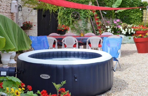 Nouatre Cottage | Gite Nouâtre, 2 bedrooms, 4 persons