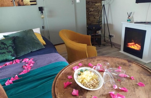 Saussenac Maison | Gite Nougaro 2 pers private spa ouvert à l'année