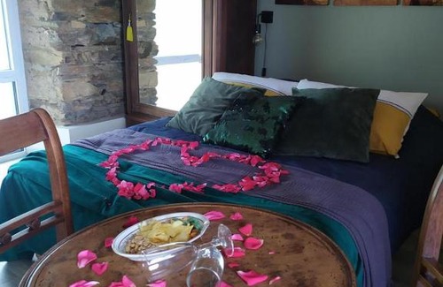 Saussenac Maison | Gite Nougaro 2 pers private spa ouvert à l'année