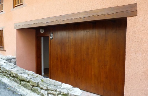 Montoulieu Appartement | Gite sur 2 niveaux, dans village authentique, en pays Cathare près de Montségur.