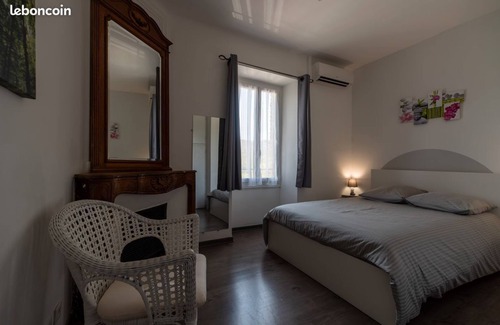 Generargues Maison | Gite Oustalet Avec Piscine & SPA