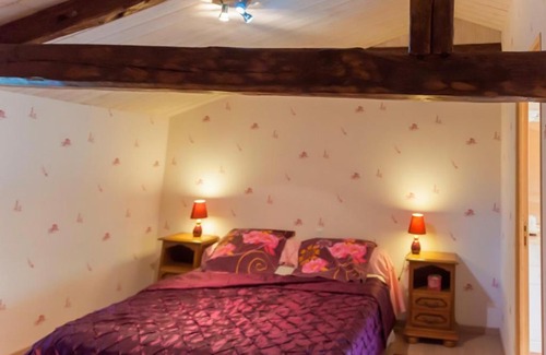 Saint-Pierre-du-Chemin Maison | Gite Pierre Rose
