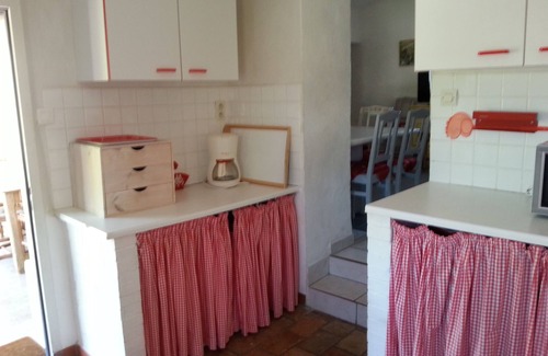 Gagnieres Appartement | gîte la Pigne de Pin 5 personnes avec piscine dans une ancienne magnanerie