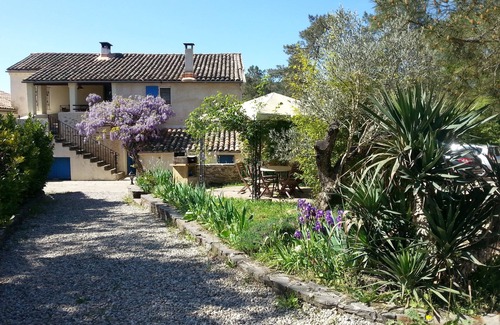 Gagnieres Appartement | gîte la Pigne de Pin 5 personnes avec piscine dans une ancienne magnanerie
