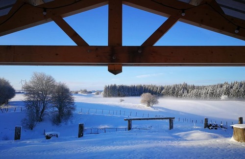 Frasne Chalet De Ski | Gite pleine nature