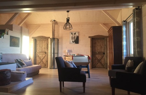 Frasne Chalet De Ski | Gite pleine nature