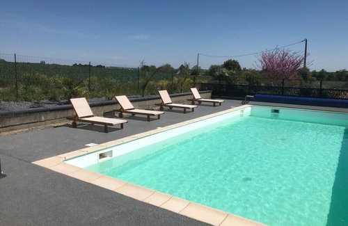 Thure Appartement | Gite pour 6 pers. avec 2 piscines dans un domaine