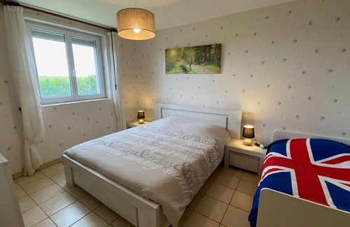 Previnquieres Cottage | Gite Prévinquières, 2 bedrooms, 5 persons