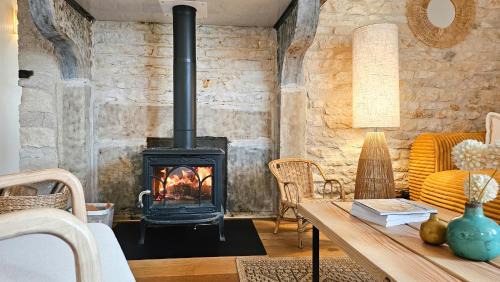 Sacquenay Maison | Gite romantique avec spa en Bourgogne